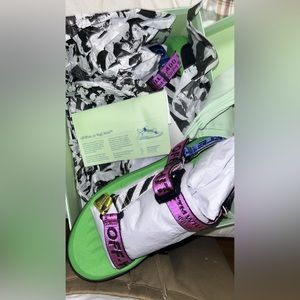 Size 7 AND 6.5 Offwhite sandals.